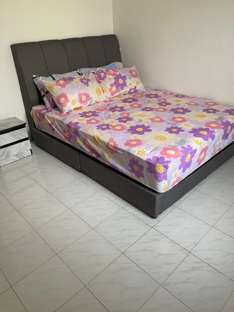 Alisya Homestay Port Dickson Exterior foto