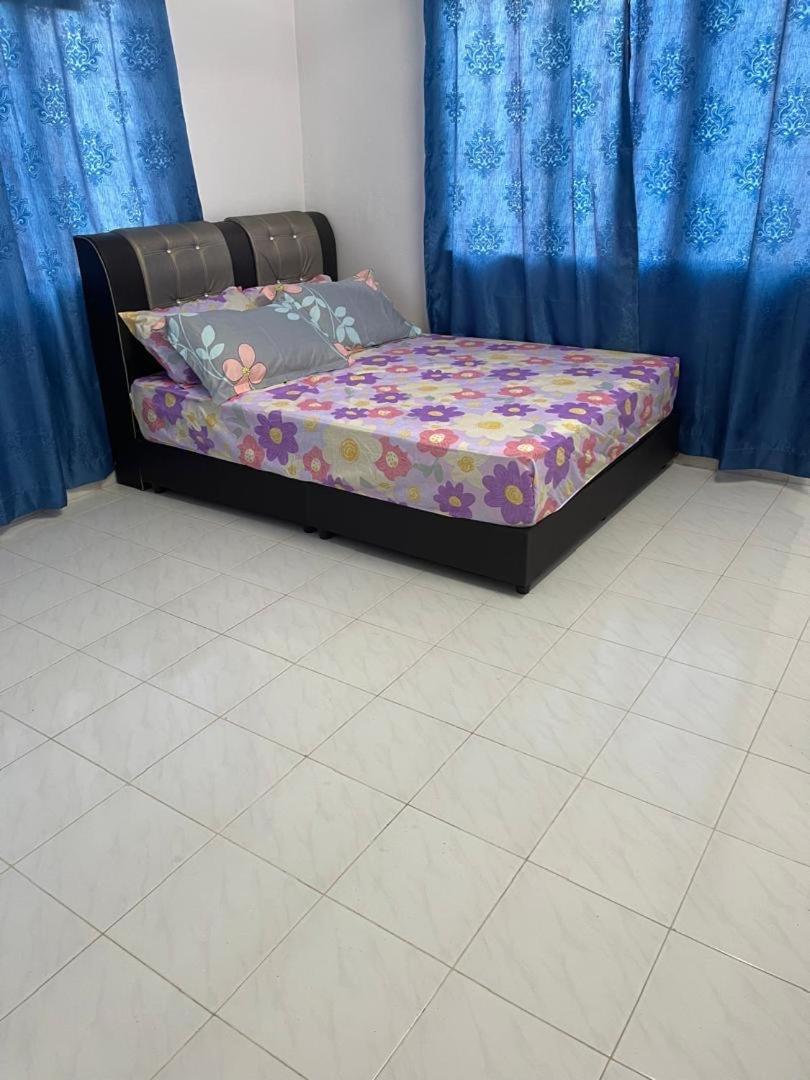 Alisya Homestay Port Dickson Exterior foto